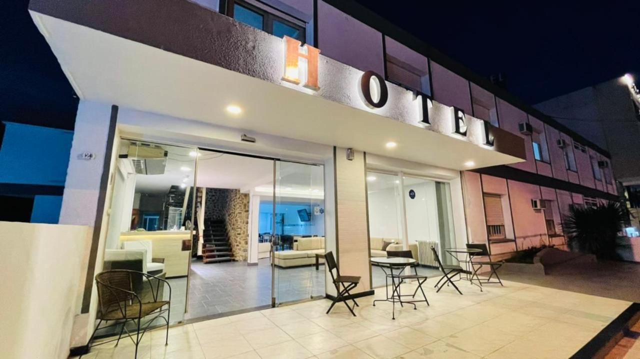 Hotel Monte Carlo Villa Carlos Paz Exterior foto